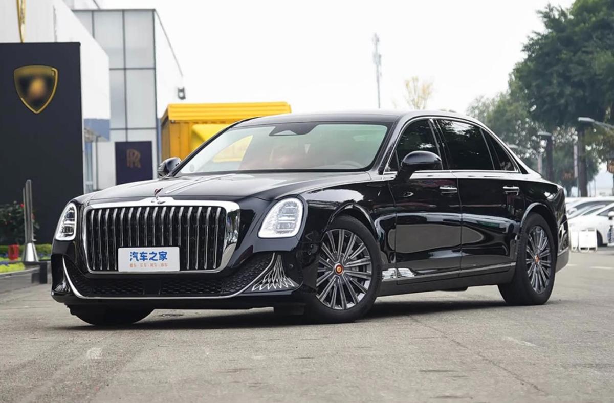 Замена Audi и Mercedes: в России сертифицируют очень дорогой седан Hongqi L1