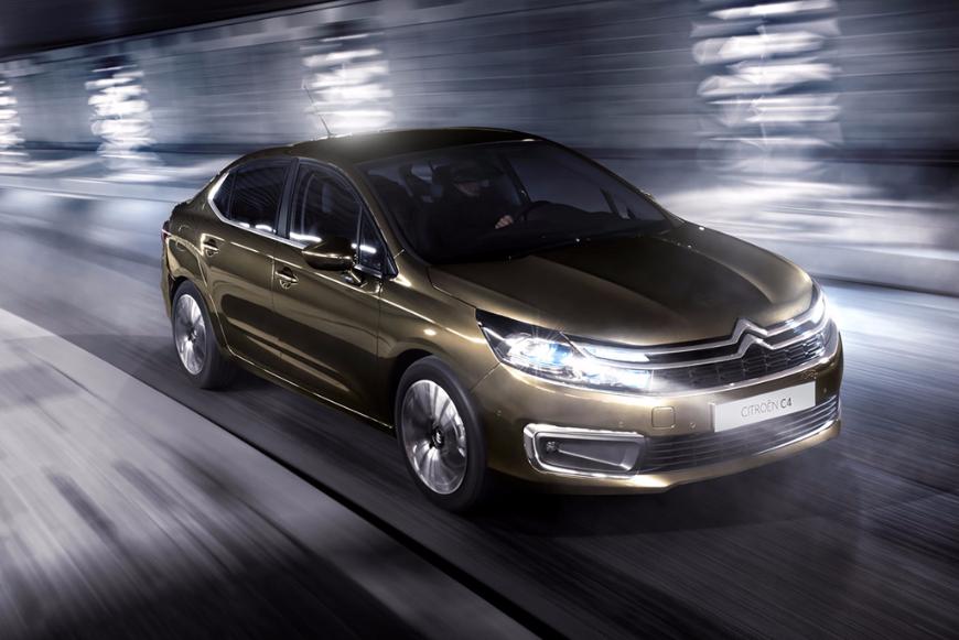 В России выросли цены на седан Citroen C4