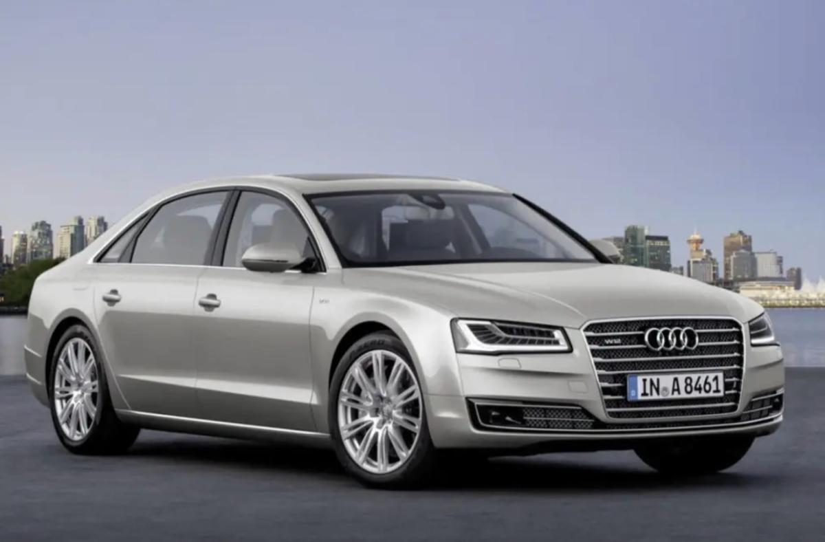 Их почти невозможно продать: названы авто с пробегом, чья продажа затянется на месяцы 