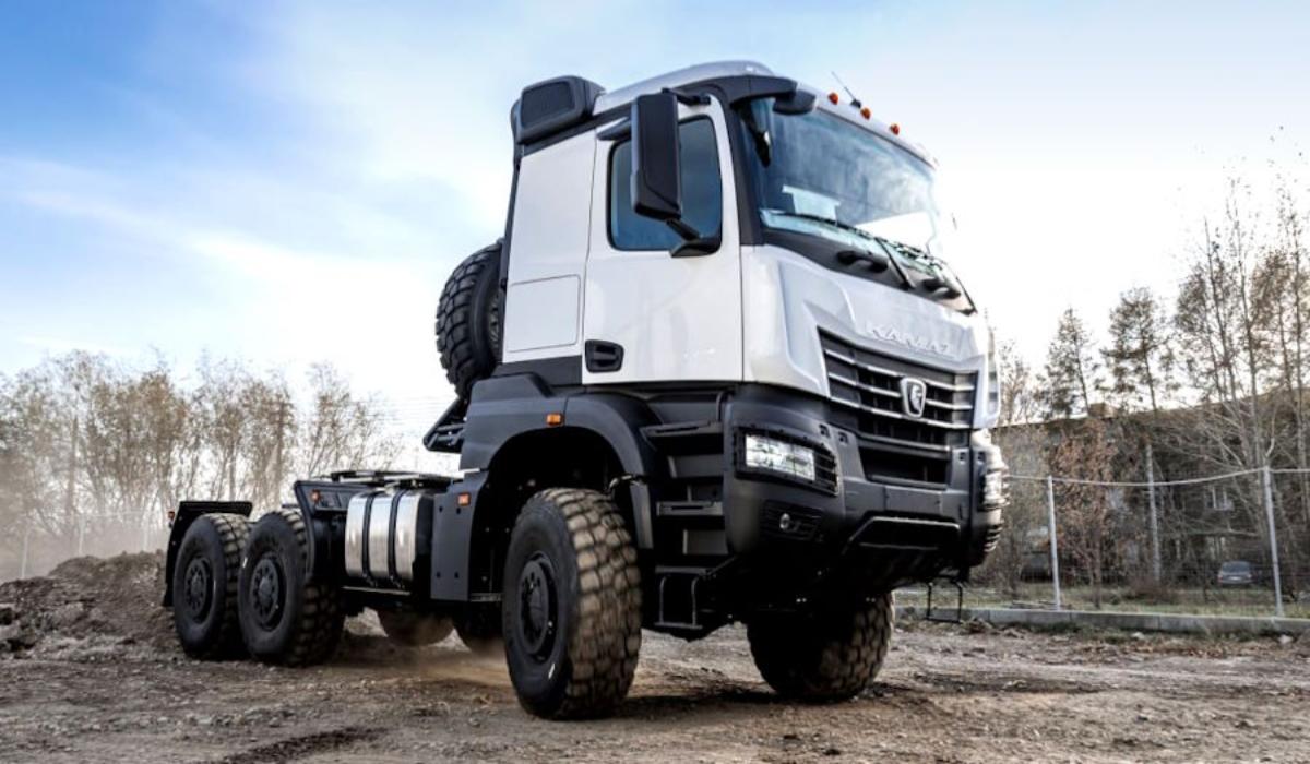 В продаже появился новый «КамАЗ» для сурового бездорожья: сколько он стоит 