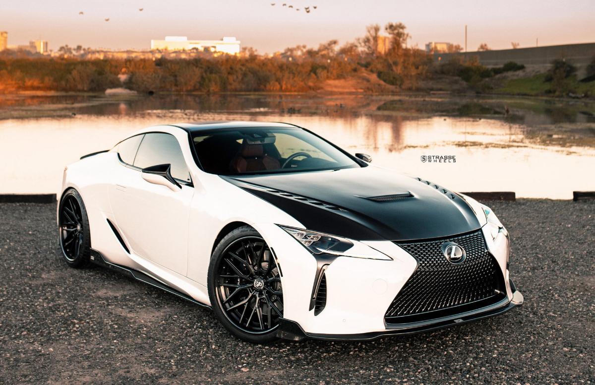 Роскошное купе Lexus LC500 получило ударную порцию карбона