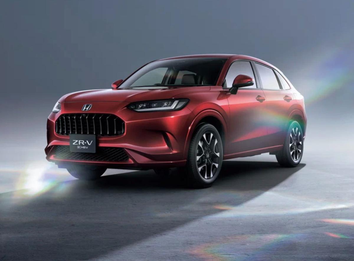В России запустили продажи нового кроссовера Honda ZR-V. Названы цены