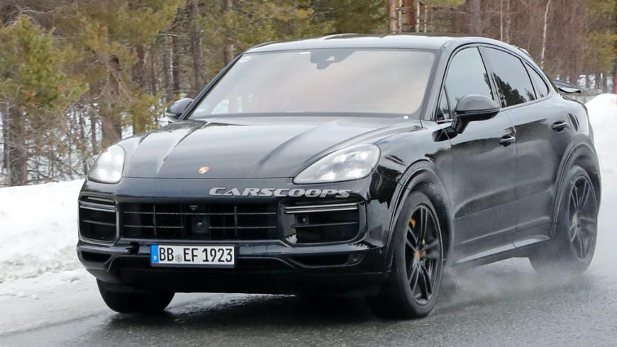 Обновленный Porsche Cayenne без камуфляжа заметили на тестах