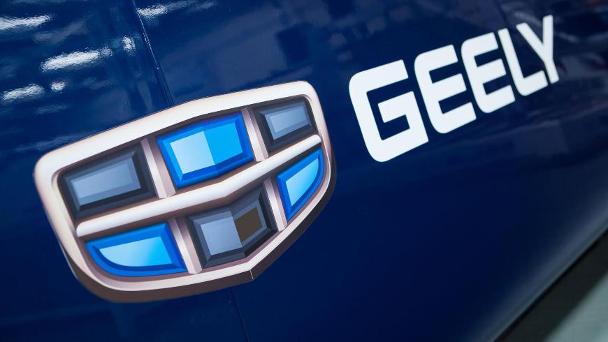 Председатель Geely хочет более тесно сотрудничать с немецким Daimler