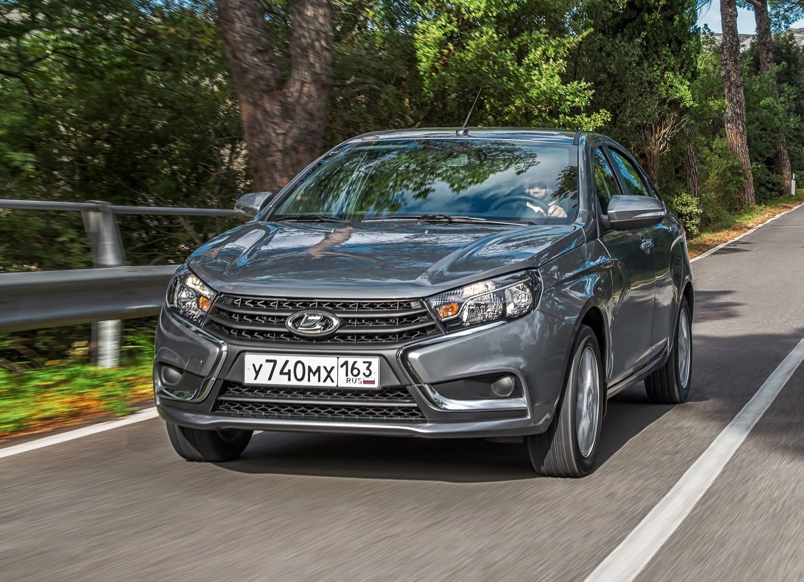 Новый седан Lada Granta: первые изображения - Рамблер/авто