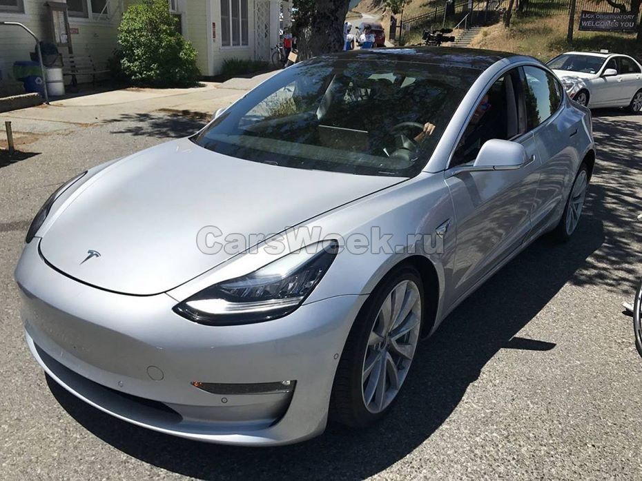 Tesla Model 3: новые фотографии предсерийной версии