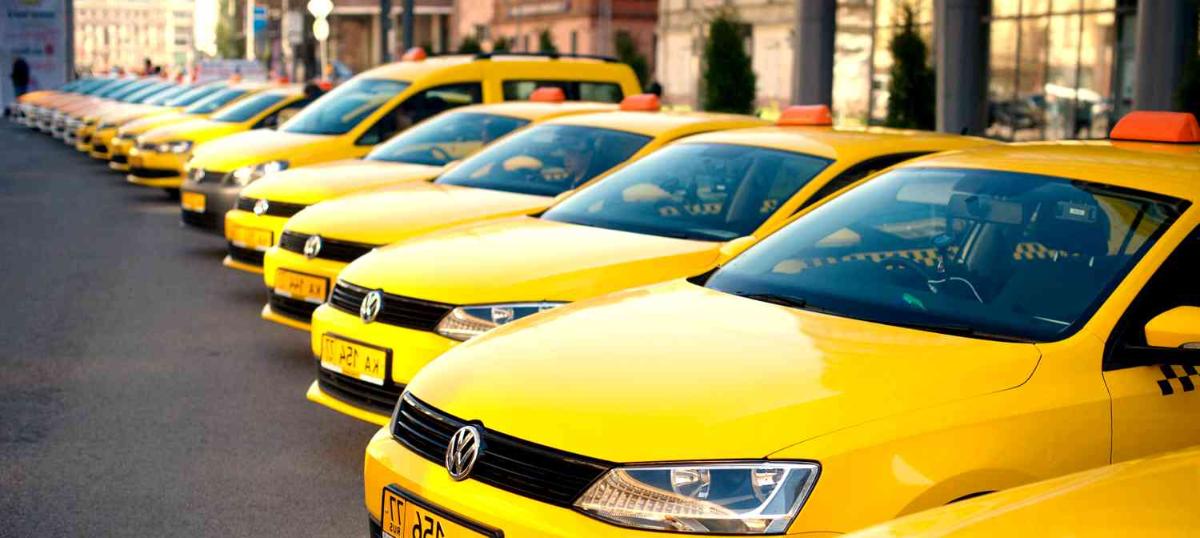 ТАСС: Совфед предложил ввести уровень локализации деталей для машин такси с 2024 года