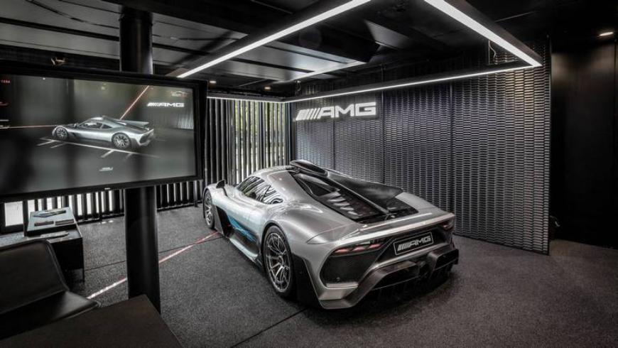 Mercedes-AMG One начнут поставлять только в 2021 году