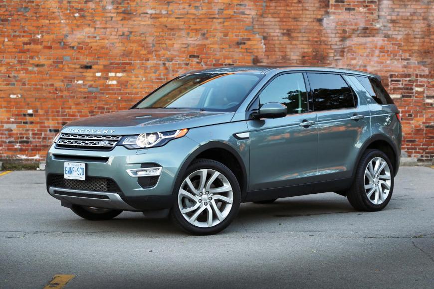 Опубликованы цены в рублях на обновленный Land Rover Discovery Sport