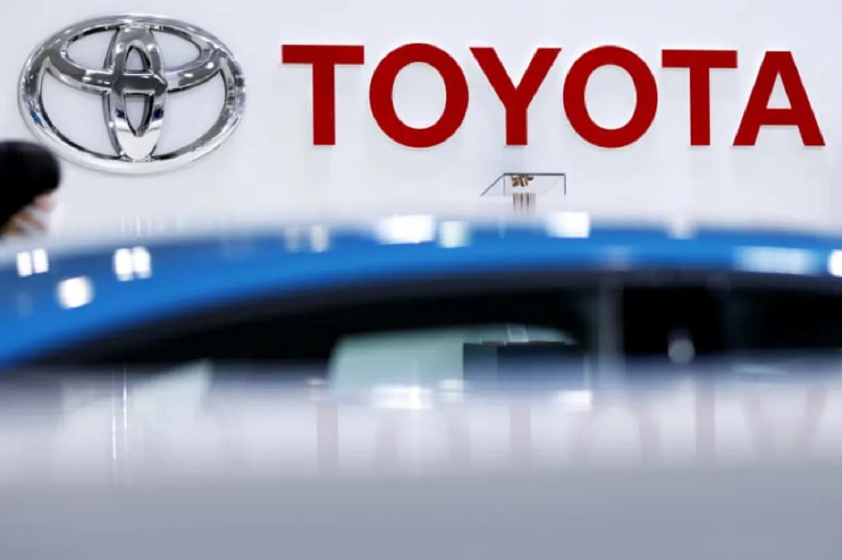 Новый маневр Toyota: она предпочитает платить за выбросы и не тратится на выпуск электромобилей