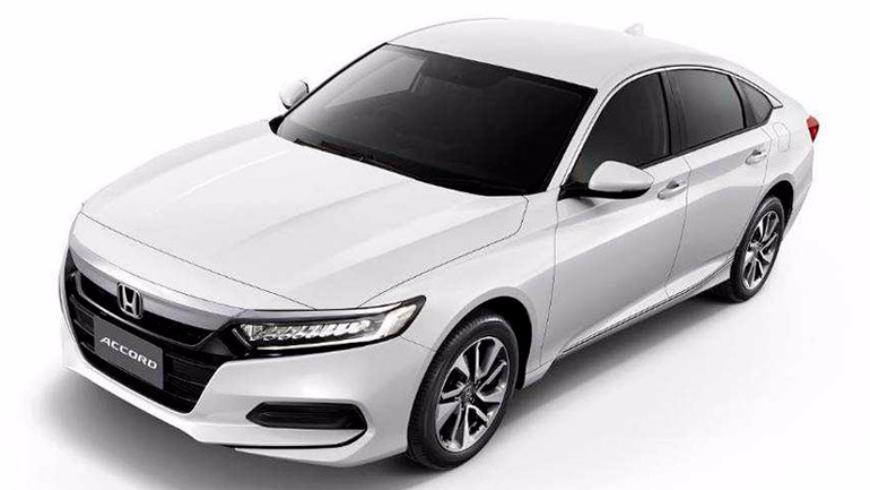 Компания Honda показала седан Accord десятого поколения