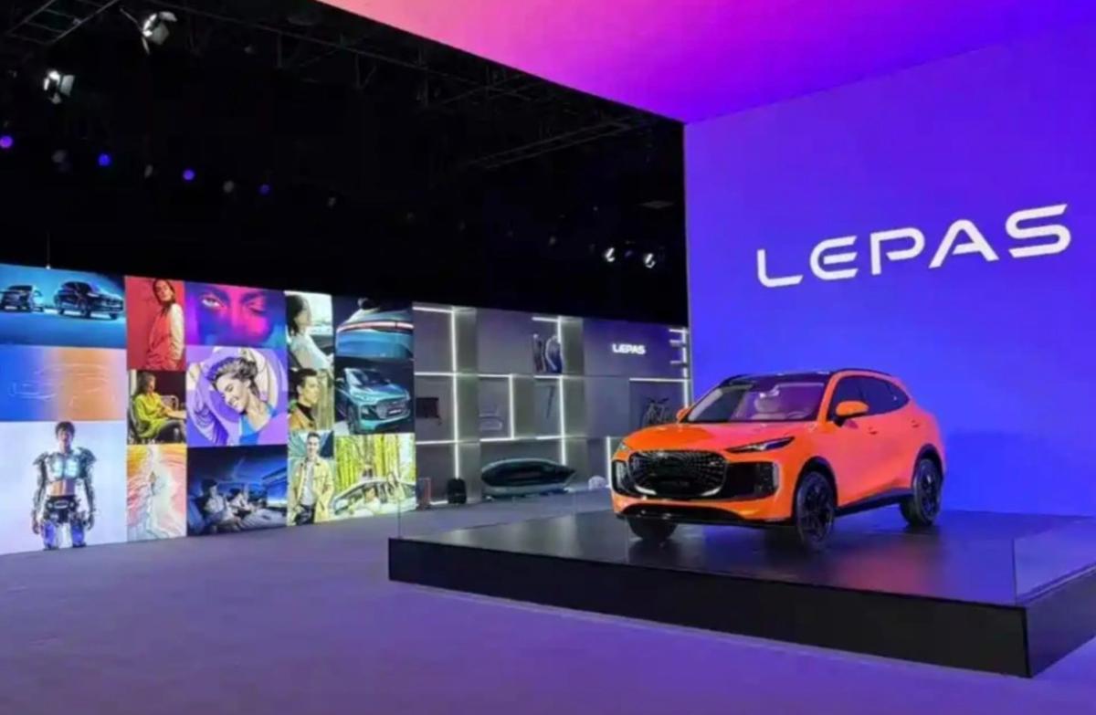 Появились подробности о первой модели новой марки Tenet Plus для России