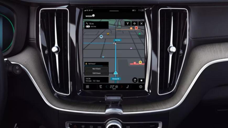 Новые модели Volvo теперь могут загружать навигатор Waze из магазина Google Play