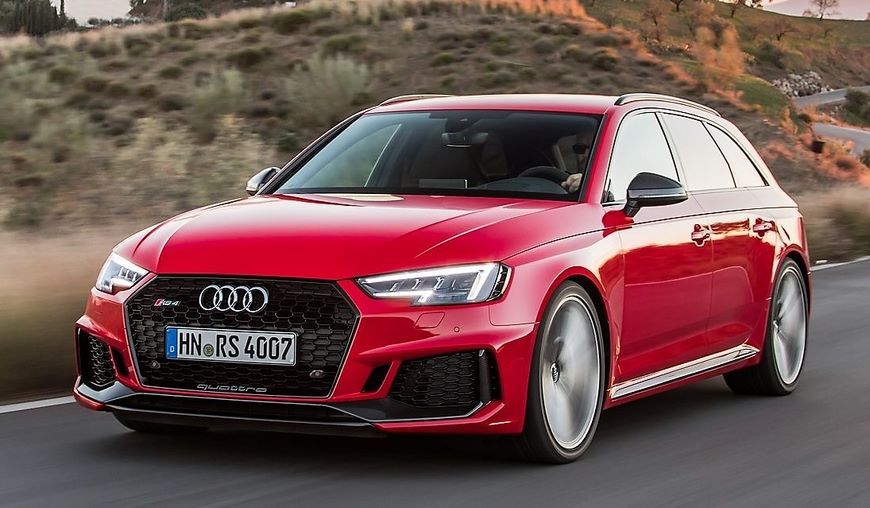 Audi RS4 Avant получила официальный российский ценник