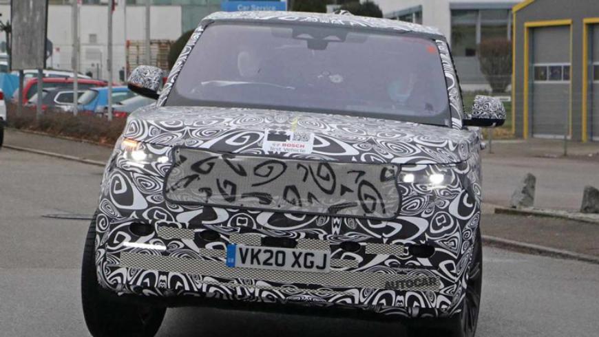 Интерьер нового Range Rover впервые показали на фото