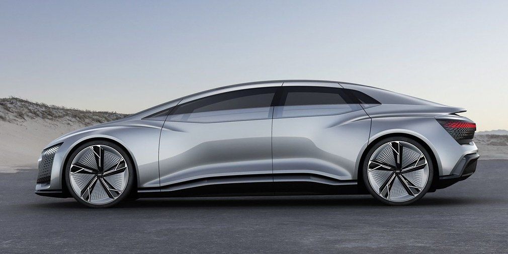 Audi сделала анонс презентации двух новых электромобилей 