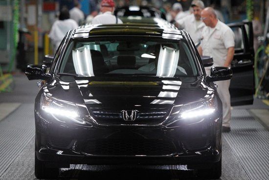 Honda раскрыла стоимость гибридного седана Accord