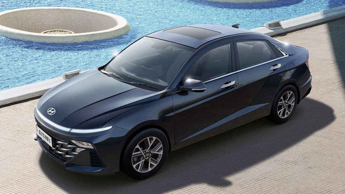 Компания Hyundai представила в Индии седан Hyundai Solaris нового поколения по цене от 1,01 млн рублей 