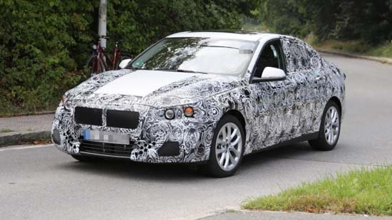 BMW проводит тестирование нового седана 1-Series