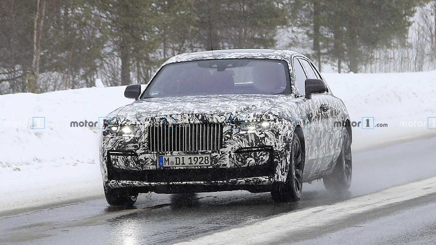 Rolls-Royce представила очередной тизер на обновленный Ghost 