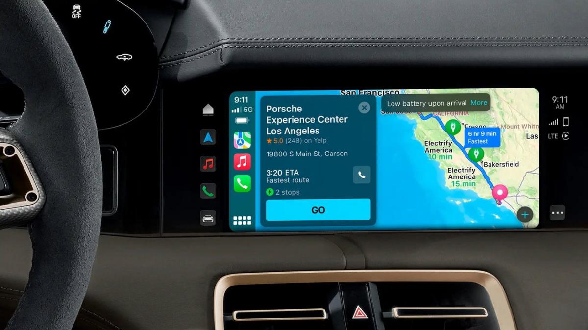 Электрический Porsche Taycan будет доступен с навигатором Apple Maps 