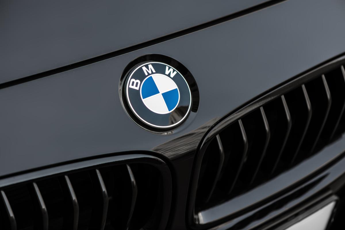 Марка BMW возглавила столичный антирейтинг по эвакуации без номеров