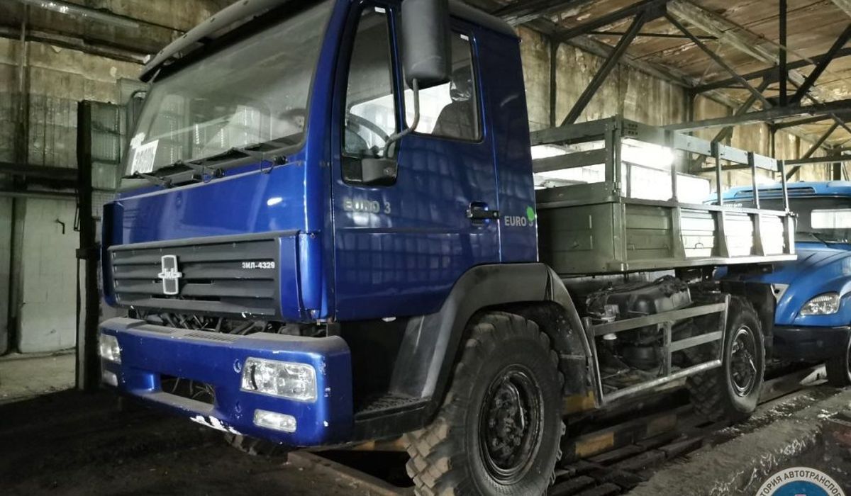 ЗИЛ-4329: проект "Кентавр", который мечтал о мире грузовиков