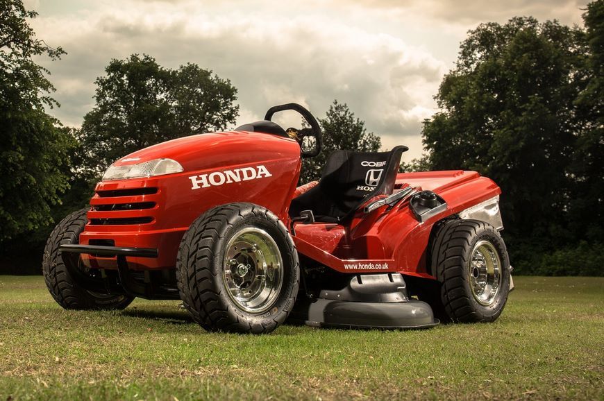Honda анонсировала более мощную версию самой быстрой газонокосилки