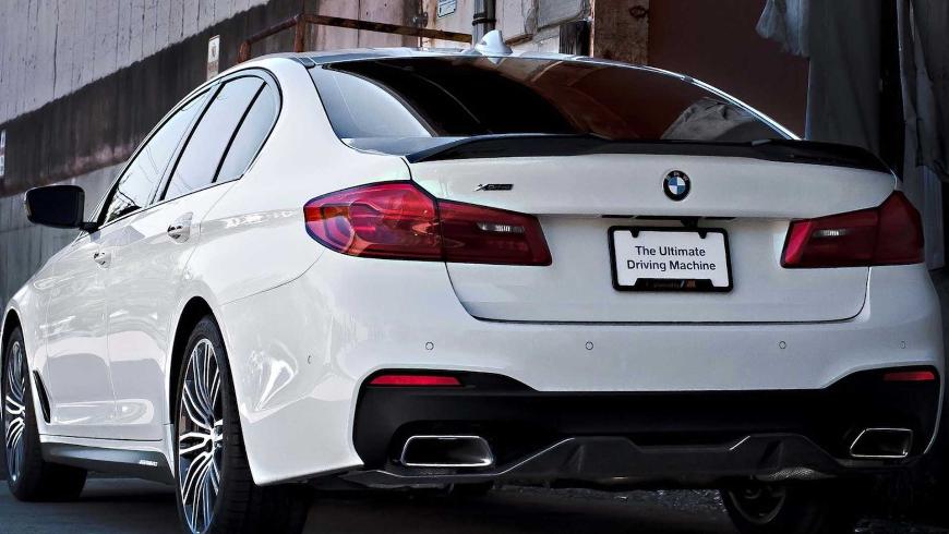 Представлен седан BMW 5 Series в исполнении Carbon Edition 