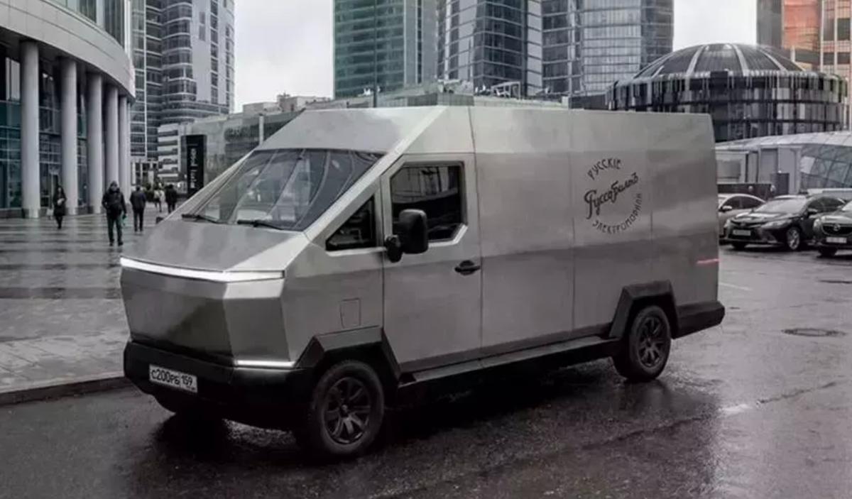 «Руссо-Балт» анонсировал фургон для тесных кварталов: что известно