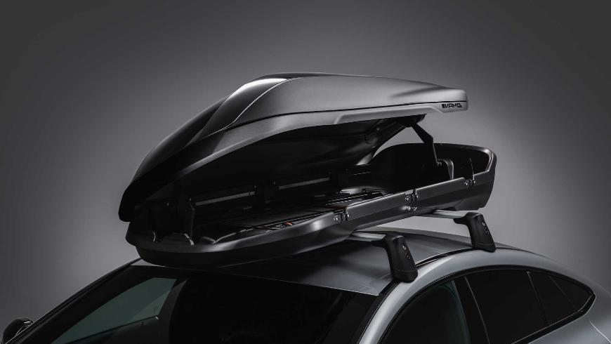 Mercedes-AMG предлагает багажник на крышу с ребрами и диффузорами
