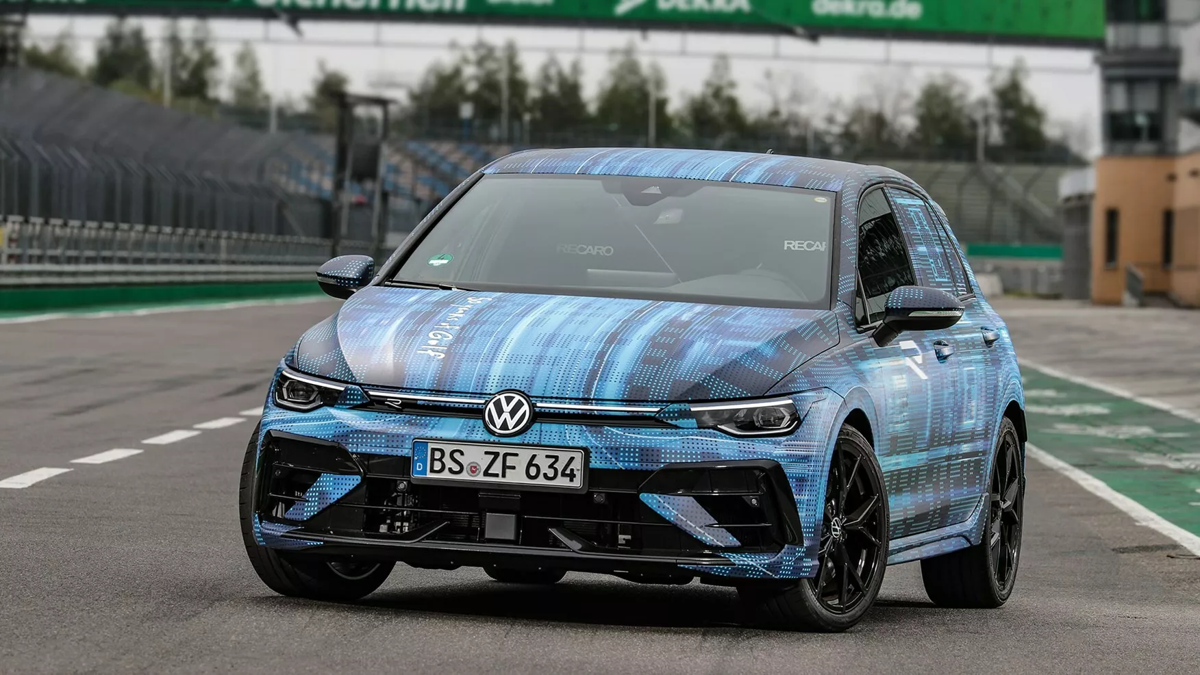 Новая версия VW Golf R - вот это крутые изменения