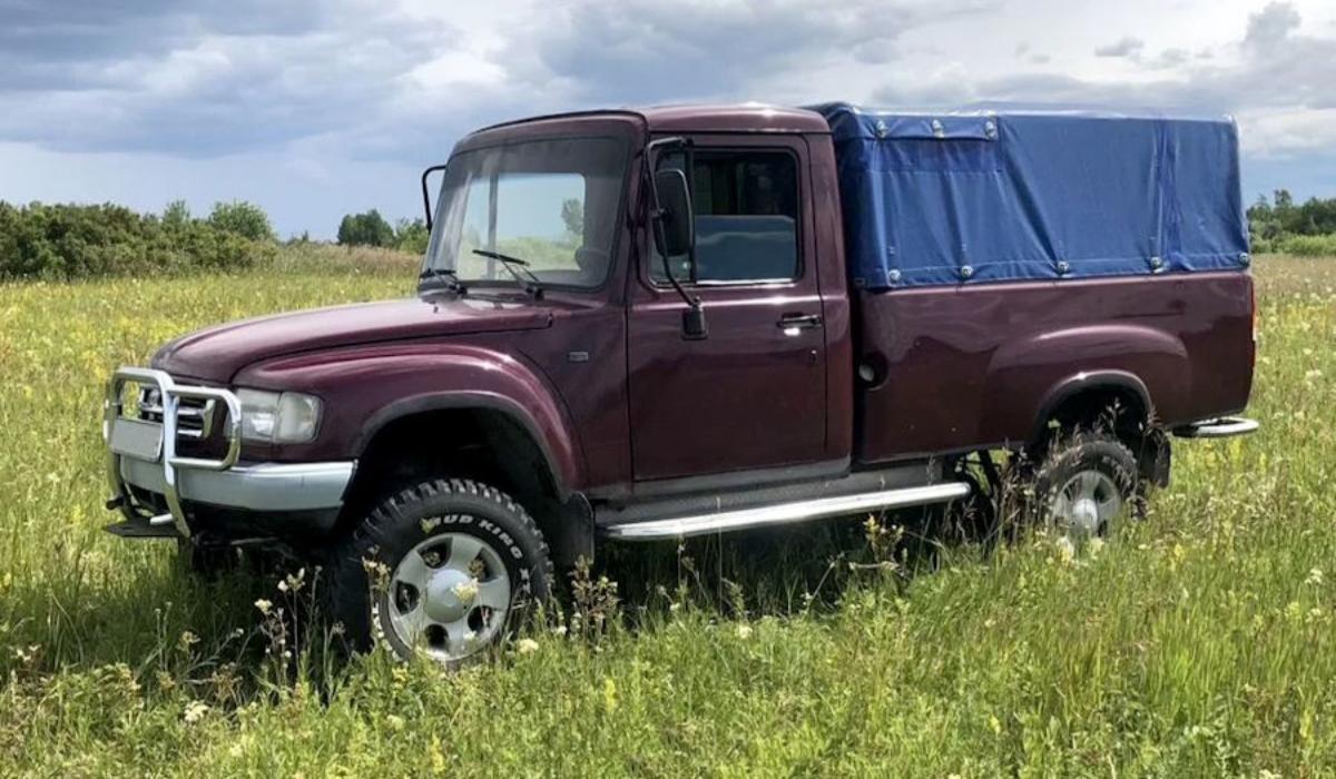 В России выставили на продажу редкий полноприводный пикап ГАЗ «Атаман» 