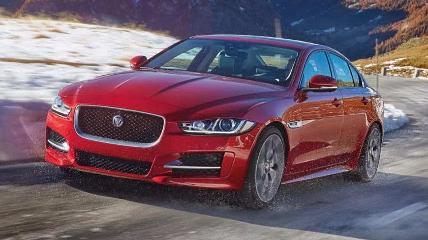 Jaguar отзывает более 3000 XE в США из-за неисправности задней камеры