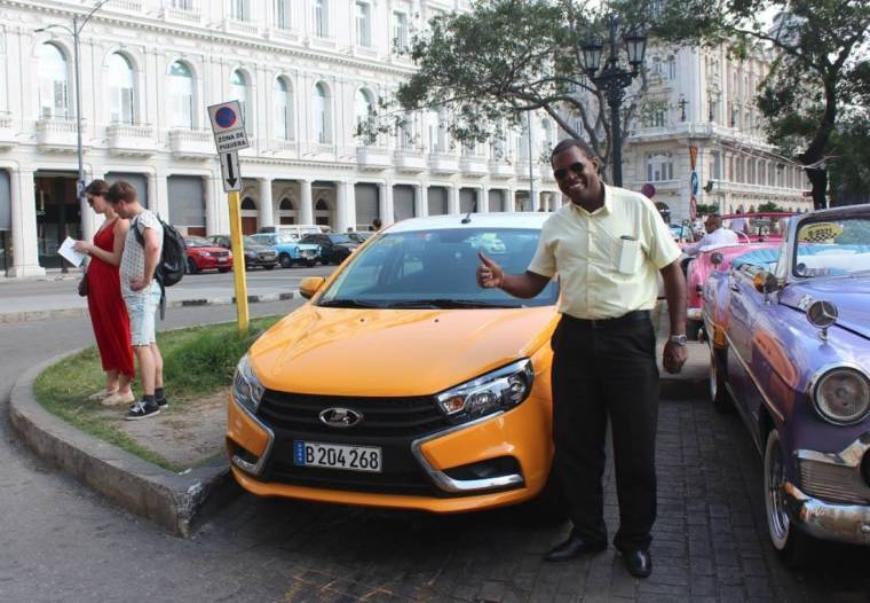 «АвтоВАЗ» собирается поставить на Кубу 500 авто