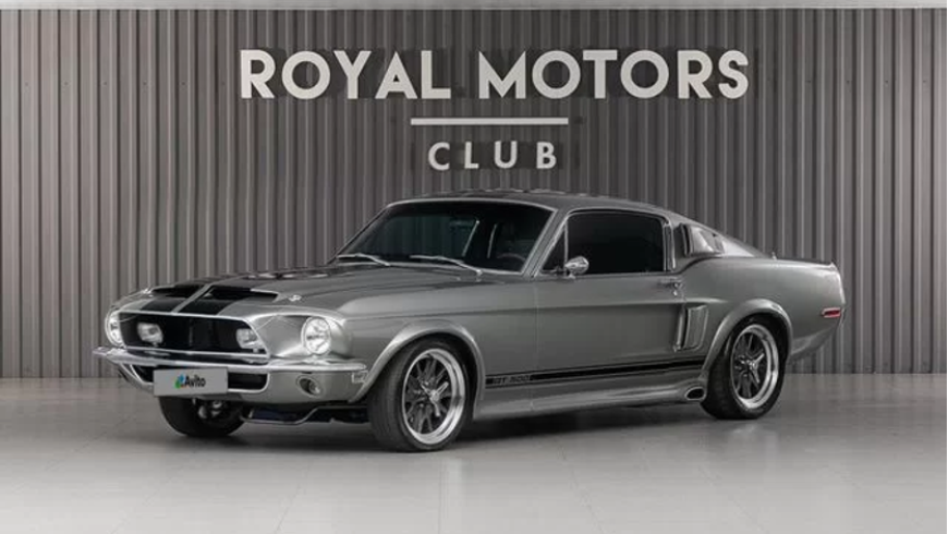 В Москве выставили на продажу редкий маслкар Ford Mustang Shelby GT500 Eleanor 1968 года