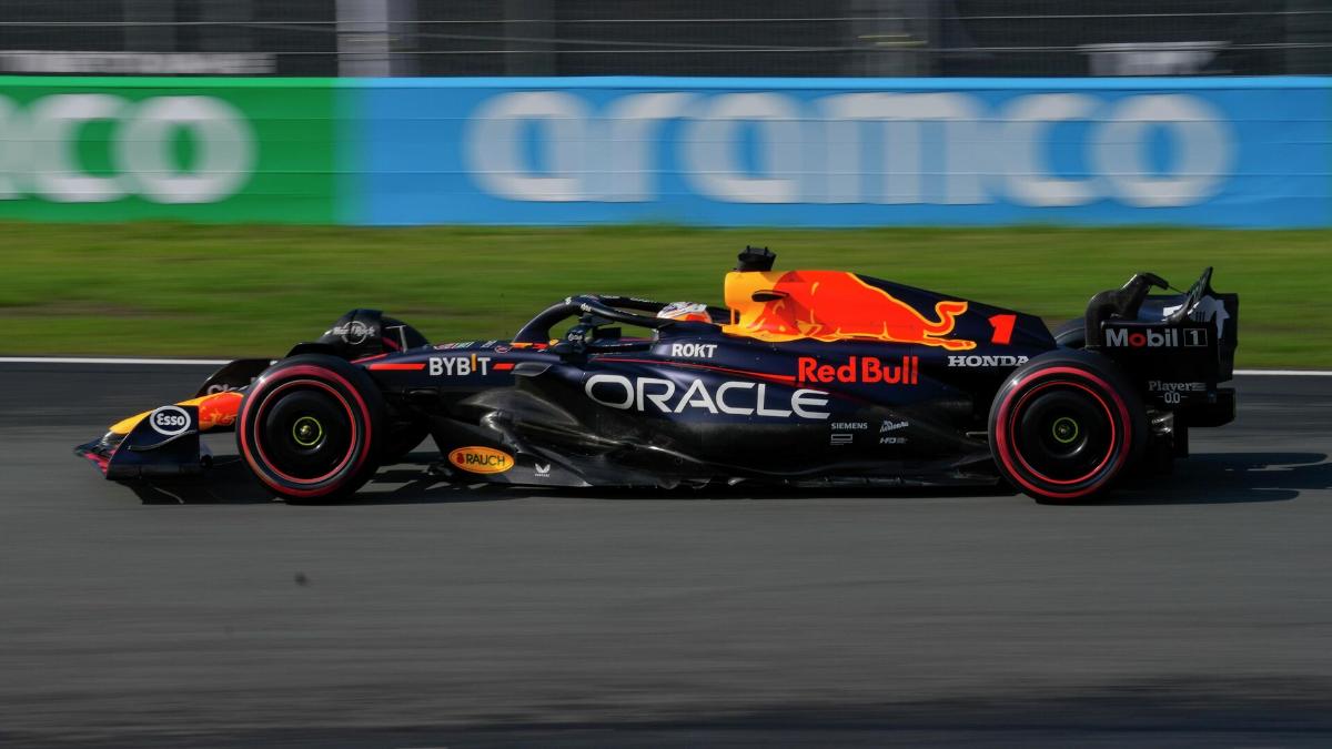 Макс Ферстаппен выиграл квалификацию Гран-при Нидерландов, Норрис – 2-й