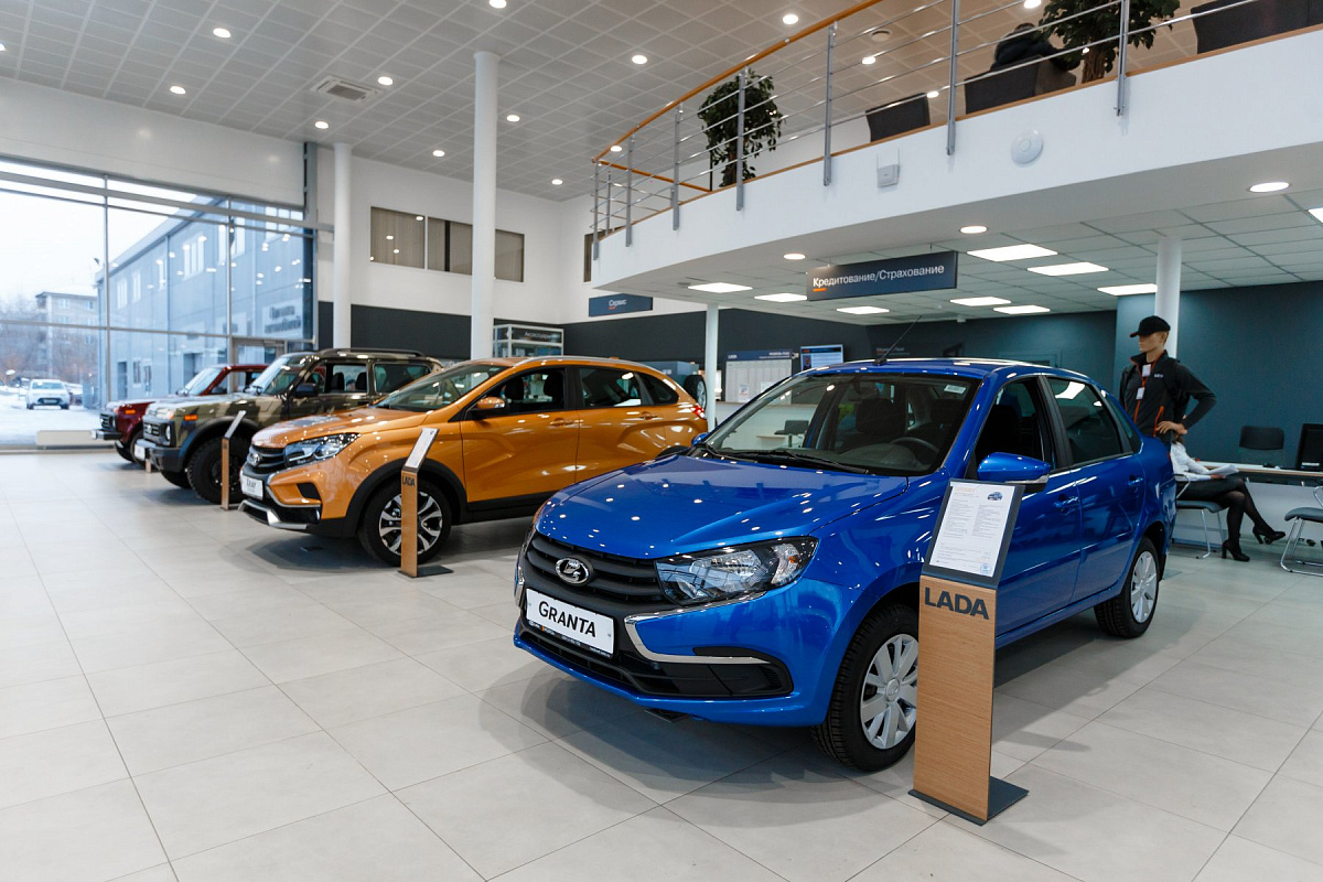 ТАСС: Продажи автомашин АВТОВАЗа снизились на 46% в 2022 году
