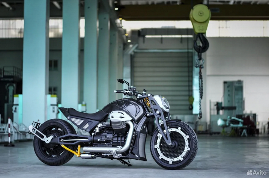 В РФ продается предсерийная версия мотоцикла «Мономах» с двигателем Aurus за 6 млн рублей