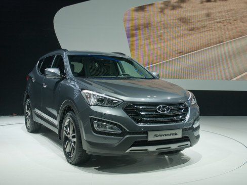 Hyundai начнет продажи в России увеличенного кроссовера  Santa Fe летом