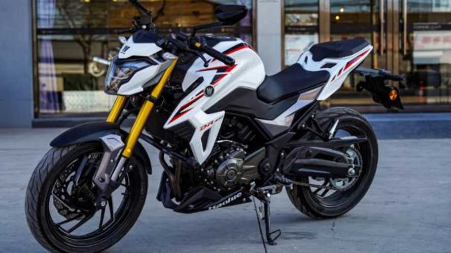 Компания Suzuki выводит на китайский рынок мотоцикл GSX-S300