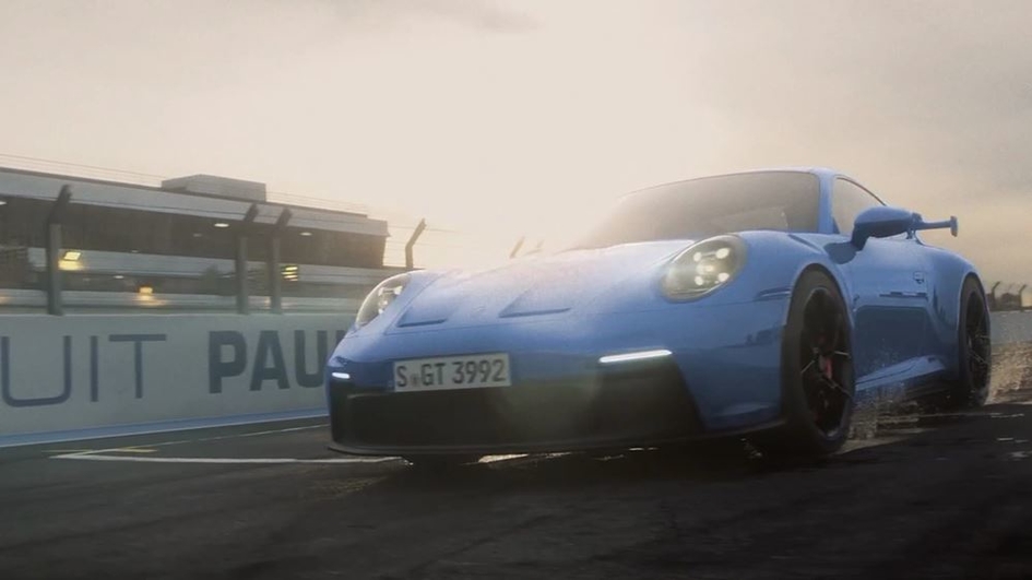Компания Porsche отмечает 75-летие выпуском трогательного видеоролика «Driven by Dreams»