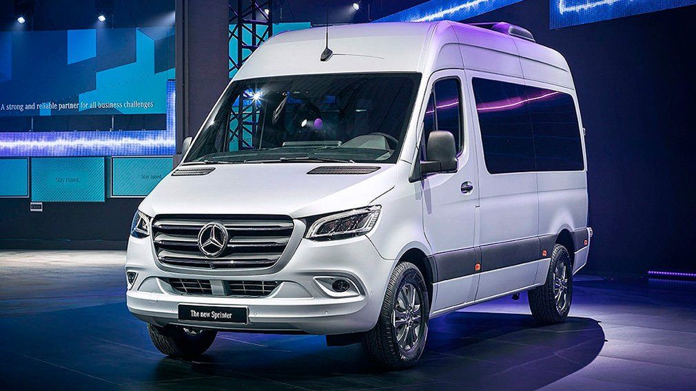 Пассажирские вариации на базе Mercedes-Benz Sprinter теперь можно заказать в РФ