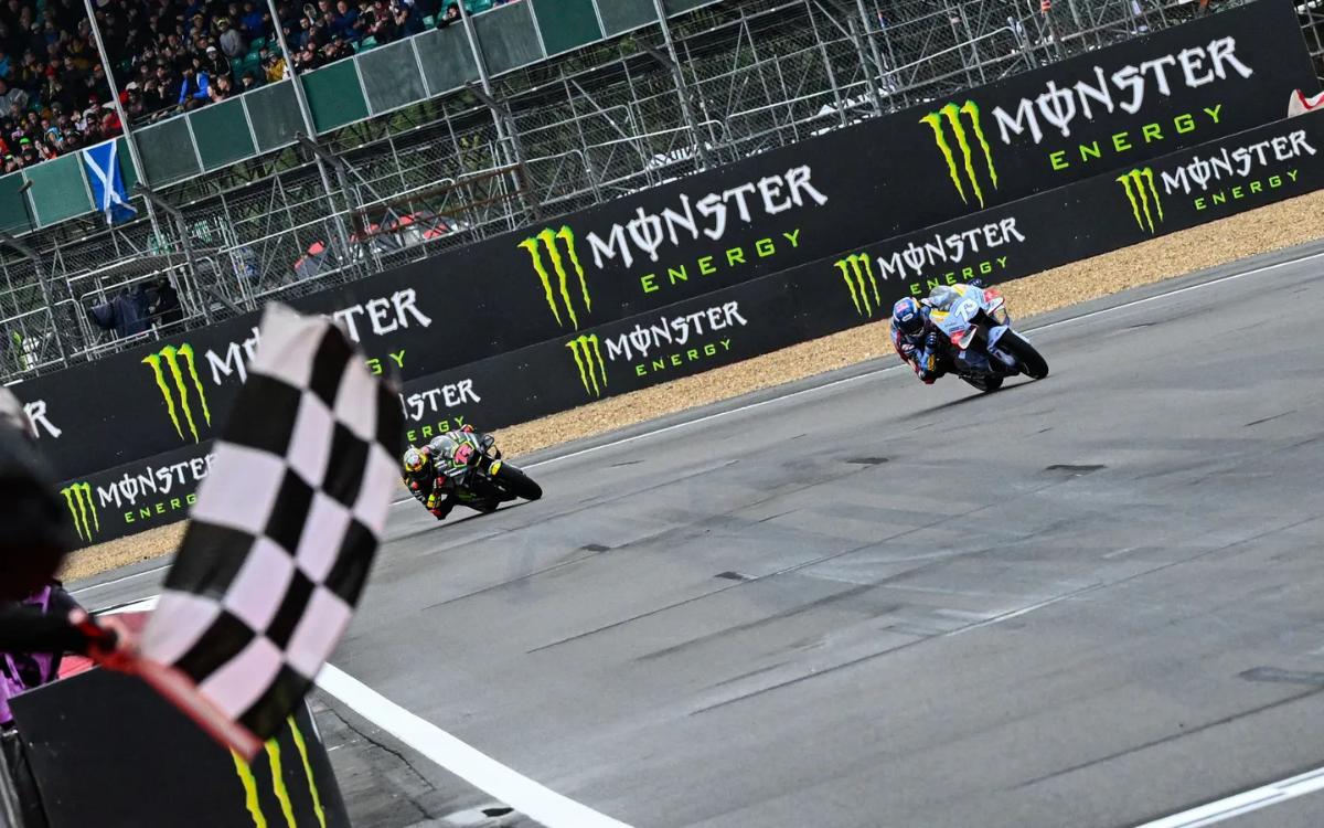 Алеш Эспаргаро выиграл Гран-при Великобритании MotoGP, Баньяя – 2-й