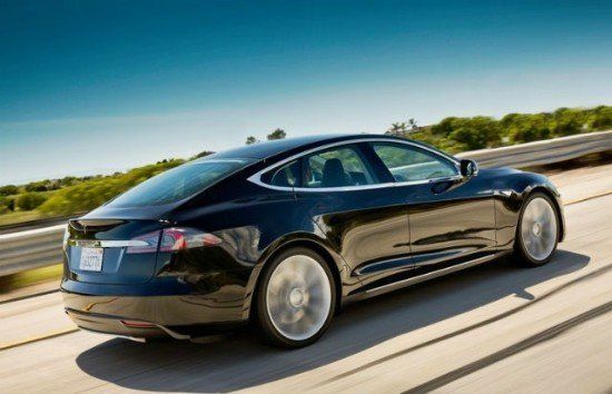 К 2017 году Tesla планирует выпустить свой первый беспилотный автомобиль 