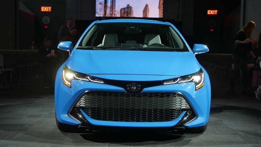 Toyota Corolla Hatchback нового поколения продемонстрируют в Америке