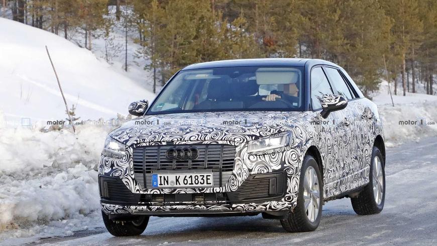 Журналистам попалась электрическая версия кроссовера Audi Q2 E-Tron 