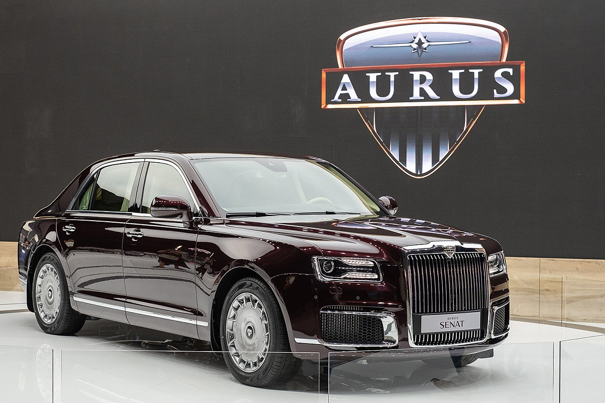 В России объявили старт продаж новых седанов Aurus Senat 2024 года