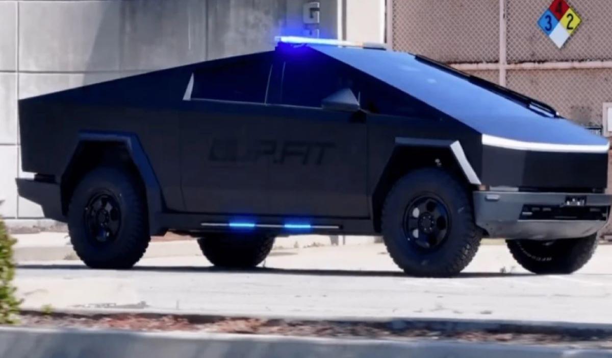 Tesla Cybertruck превратили в патрульный автомобиль с баллистической защитой