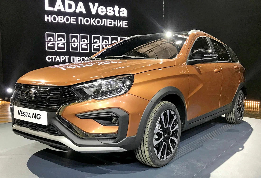 Автоконцерн АвтоВАЗ назвал цены на новые Lada Vesta SW и SW Cross со 106-сильным двигателем